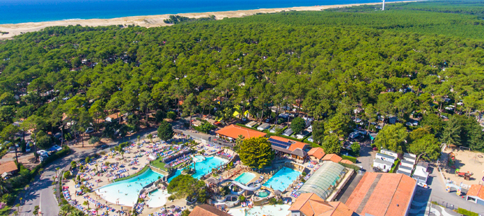 Camping nabij zee en in een groen landschap van Frankrijk
