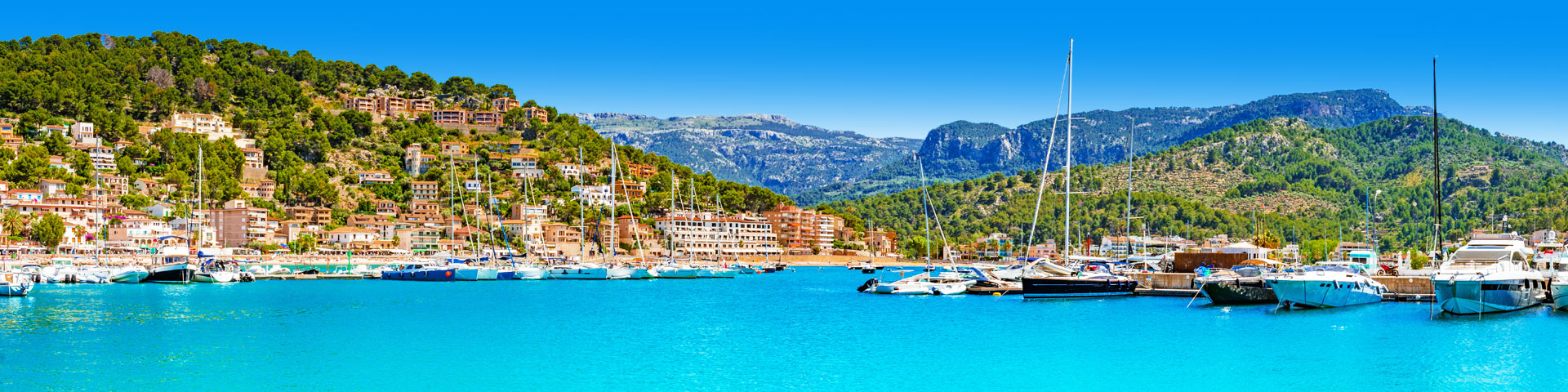 azuurblauw water in Mallorca