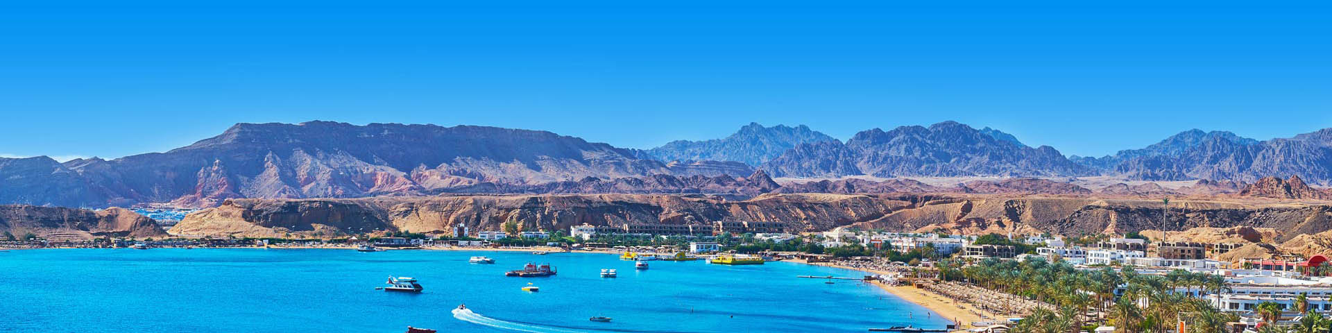 Kust van Egypte met uitzicht op landschap. 